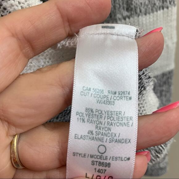 Splendid Drape Open Knit White/Black Striped Long Sleeve Cardigan Sweater - Picture 3 of 4